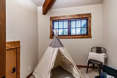 18355 Pinehurst Road, Bend, OR 97703 - Photo 30