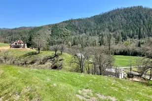 6585 Little Applegate Rd, Jacksonville, OR 97530 - Photo 20