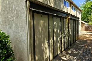 350 Alder St, Central Point, OR 97502 - Photo 10