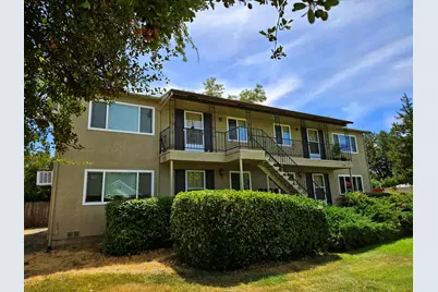 350 Alder Street, Central Point, OR 97502 - Photo 2
