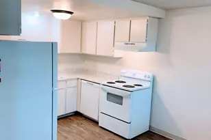 350 Alder St, Central Point, OR 97502 - Photo 8