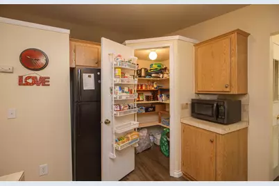 633 E Archwood Drive #UNIT 44, Eagle Point, OR 97524 - Photo 12