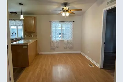 633 E Archwood Drive #UNIT 44, Eagle Point, OR 97524 - Photo 10