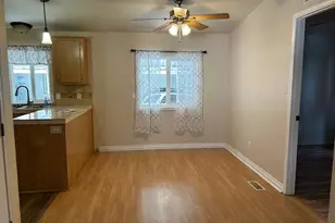 633 E Archwood Dr, Eagle Point, OR 97524 - Photo 10