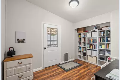 633 E Archwood Drive #131, Eagle Point, OR 97524 - Photo 14