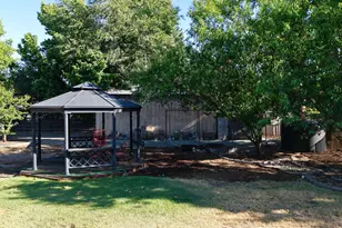 2027 Fairlane Dr, Medford, OR 97501 - Photo 34