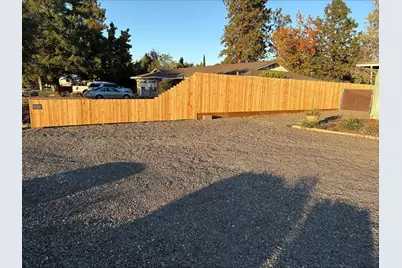 2027 Fairlane Drive, Medford, OR 97501 - Photo 46