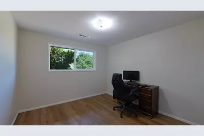 2027 Fairlane Drive, Medford, OR 97501 - Photo 22