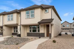 3965 SW Coyote Ave, Redmond, OR 97756 - Photo 2