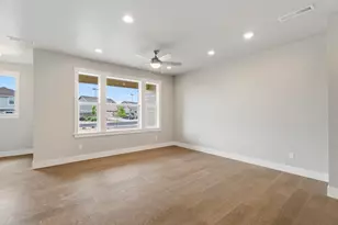 3977 SW Coyote Ave, Redmond, OR 97756 - Photo 8