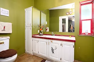 633 E Archwood Dr, Eagle Point, OR 97524 - Photo 10