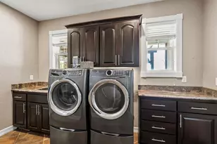 115 Wells Fargo Dr, Jacksonville, OR 97530 - Photo 48