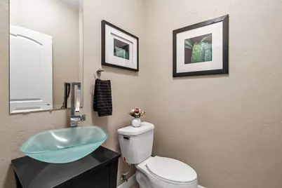 115 Wells Fargo Drive, Jacksonville, OR 97530 - Photo 46