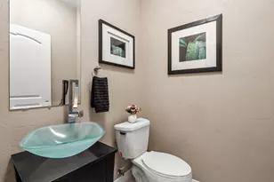 115 Wells Fargo Dr, Jacksonville, OR 97530 - Photo 46