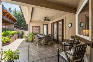 115 Wells Fargo Dr, Jacksonville, OR 97530 - Photo 50