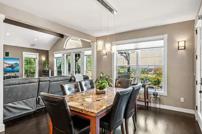 115 Wells Fargo Drive, Jacksonville, OR 97530 - Photo 24