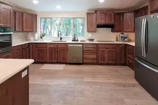 3424 Amber Ln, Grants Pass, OR 97527 - Photo 8