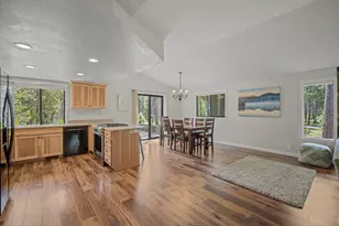 18020 Sandhill Ln, Sunriver, OR 97707 - Photo 14