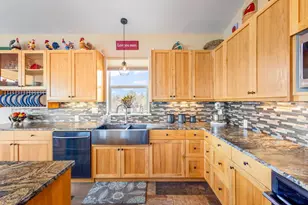 9209 NW Sharp Rd, Prineville, OR 97754 - Photo 16