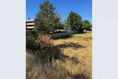 1228 Corona Avenue, Medford, OR 97504 - Photo 10