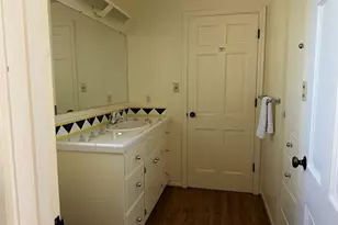 2233 Oakwood Dr, Medford, OR 97504 - Photo 28