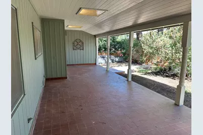 2233 Oakwood Drive, Medford, OR 97504 - Photo 40