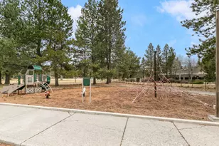 18575 SW Century Dr, Bend, OR 97702 - Photo 24