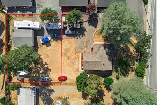 423 W Park St, Grants Pass, OR 97527 - Photo 24