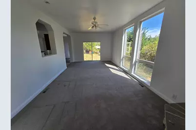 240 Homewood Road, Grants Pass, OR 97527 - Photo 18