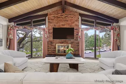 908 Black Oak Drive, Medford, OR 97504 - Photo 4