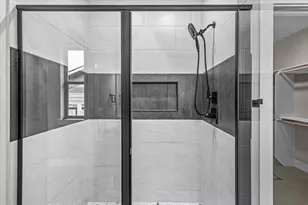 3317 Tree Top Dr, Medford, OR 97504 - Photo 18