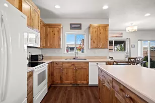 339 Timothy Dr, Culver, OR 97734 - Photo 12