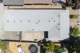 708 SW Bridge St, Grants Pass, OR 97526 - Photo 10