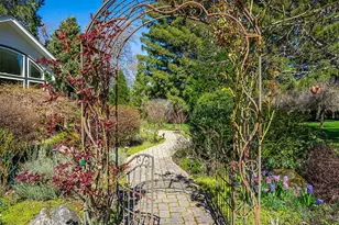 8550 Rogue River Hwy, Grants Pass, OR 97527 - Photo 14