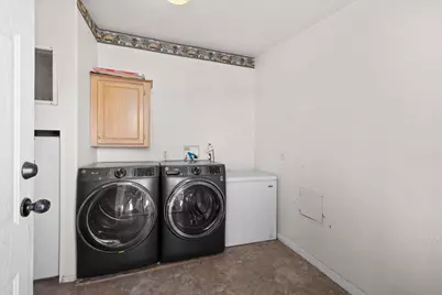 2552 Thorn Oak Drive #24, Medford, OR 97501 - Photo 18