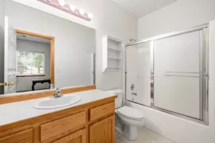 5040 Swallow Ct, Klamath Falls, OR 97601 - Photo 32