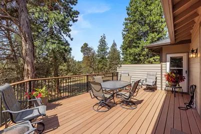 5040 Swallow Court, Klamath Falls, OR 97601 - Photo 14