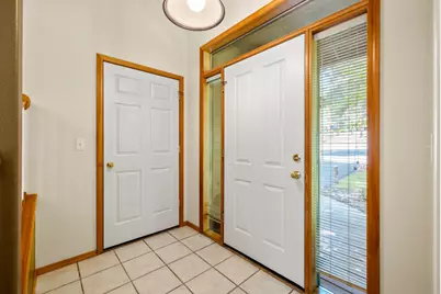 5040 Swallow Court, Klamath Falls, OR 97601 - Photo 4