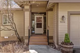 5040 Swallow Ct, Klamath Falls, OR 97601 - Photo 2