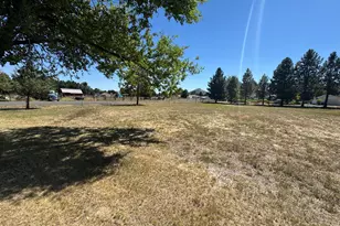 5511 Mason Ln, Klamath Falls, OR 97601 - Photo 8