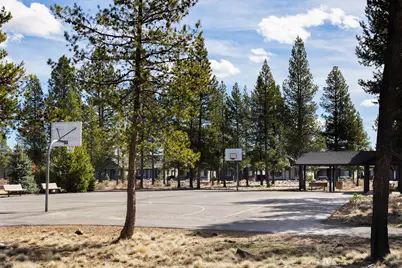 51844 Hollinshead Place, La Pine, OR 97739 - Photo 32