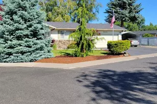 3805 Mazama Dr, Klamath Falls, OR 97603 - Photo 2