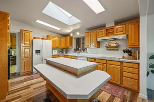 250 Burns St, Klamath Falls, OR 97603 - Photo 38