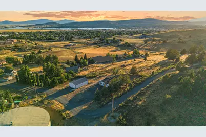 250 Burns Street, Klamath Falls, OR 97603 - Photo 56