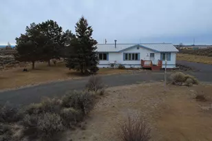 57251 Bark Loop, Christmas Valley, OR 97641 - Photo 18