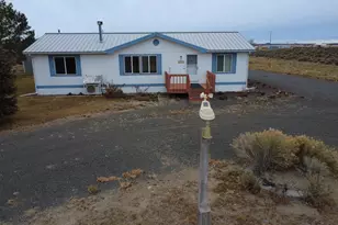 57251 Bark Loop, Christmas Valley, OR 97641 - Photo 18