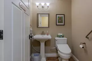 2204 Meals Dr, Medford, OR 97501 - Photo 46