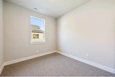 20532 NE Empire Avenue, Bend, OR 97701 - Photo 28