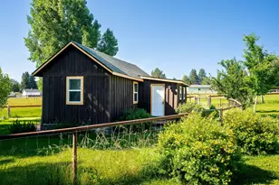 61900 Anker Ln, Bend, OR 97702 - Photo 40