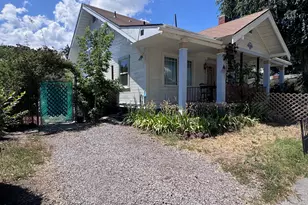 632 N 10th St, Klamath Falls, OR 97601 - Photo 4